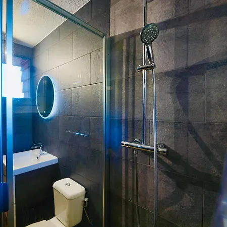 Appartement Familial T2 La Mongie, 6personnes,calme Et Agreable *